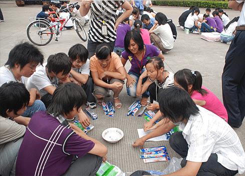 The Company Held the Annual ''Bingbing'' Com